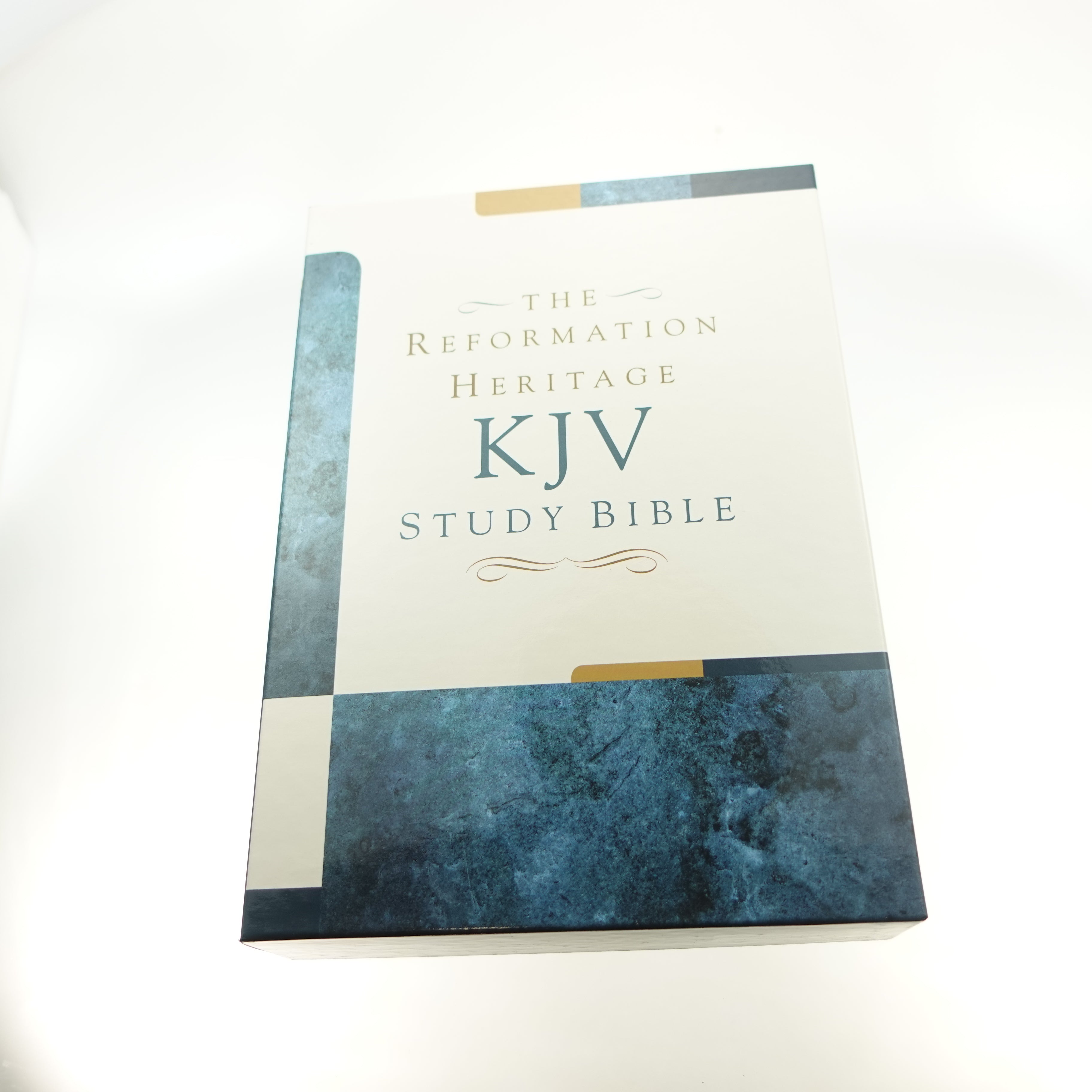 Reformation Heritage KJV Study Bible Black Premium Hardcover – Puritan ...