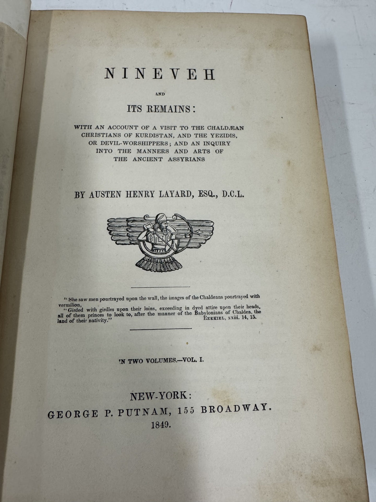 Nineveh and Its Remains Vol. 1